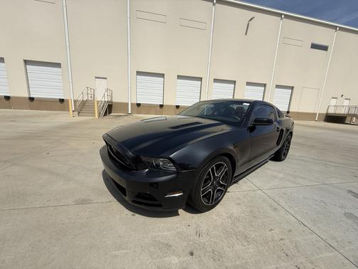 Black 2014 Ford Mustang GT Premium