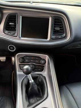 2016 Dodge Challenger R/T Scat Pack