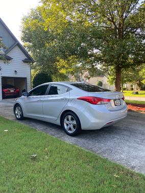 2011 Hyundai ELANTRA GLS