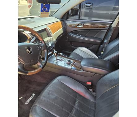 2012 Hyundai Equus Signature