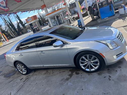 2013 Cadillac XTS Luxury