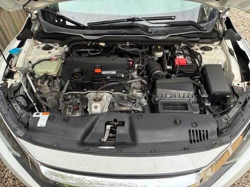 White 2018 Honda Civic LX