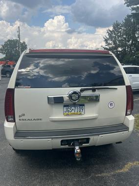 2007 Cadillac Escalade Base