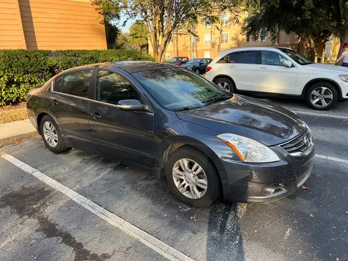 2010 Nissan Altima 2.5 SL