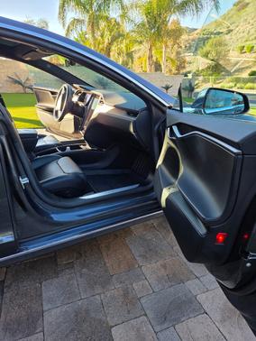 2018 Tesla Model S 100D