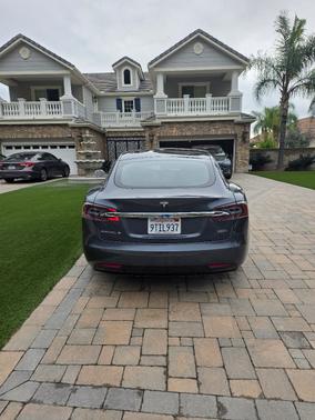 2018 Tesla Model S 100D
