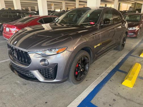 Gray 2022 Maserati Levante Modena