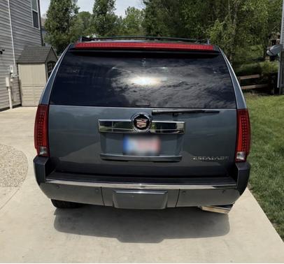 2008 Cadillac Escalade Base