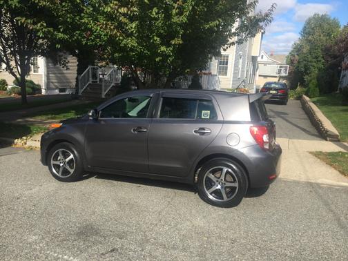2009 Scion xD Base