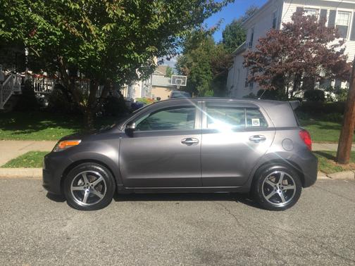 2009 Scion xD Base