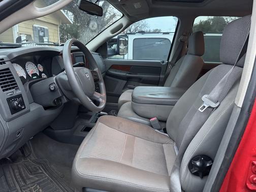 2006 Dodge Ram 3500 SLT Mega Cab