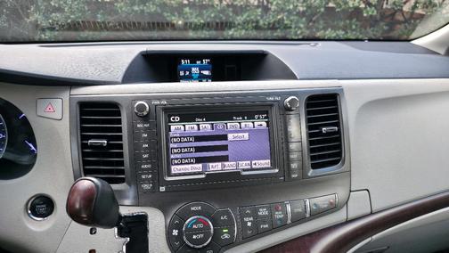 2011 Toyota Sienna XLE