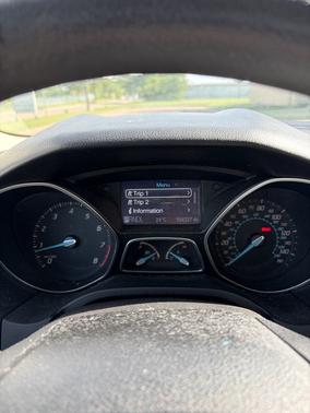 Black 2012 Ford Focus SE