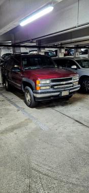 Red 1999 Chevrolet Tahoe Base
