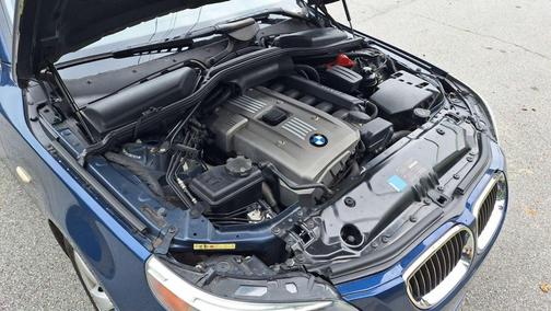 Blue 2007 BMW 530 i