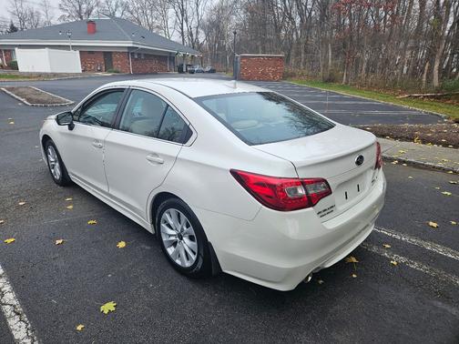 2017 Subaru Legacy 2.5i Premium