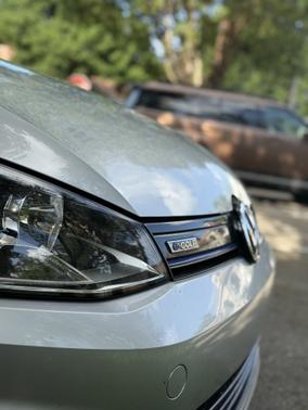 2016 Volkswagen e-Golf SE
