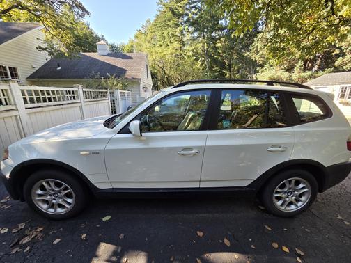 2004 BMW X3 2.5i