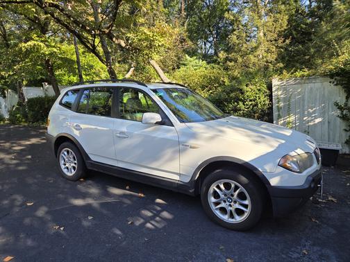 2004 BMW X3 2.5i