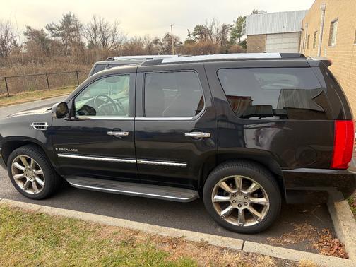 2009 Cadillac Escalade Base