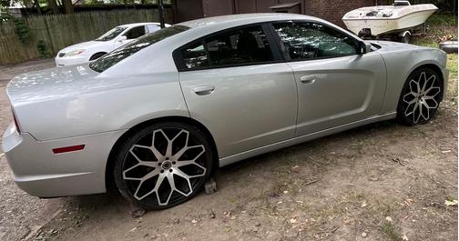 Silver 2012 Dodge Charger SE