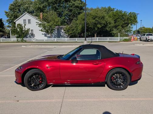Red 2016 Mazda MX-5 Miata Club