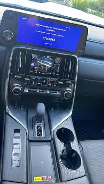 2025 Lexus LX 700h Overtrail