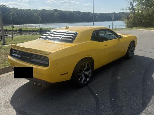 2017 Dodge Challenger SXT
