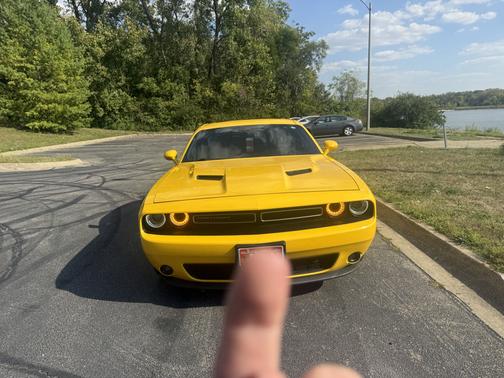 2017 Dodge Challenger SXT