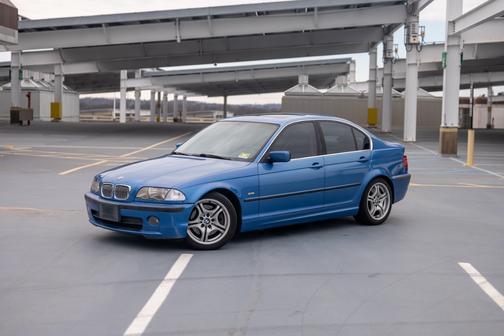 2001 BMW 330 i