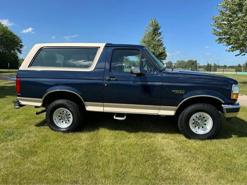 1992 Ford Bronco Eddie Bauer