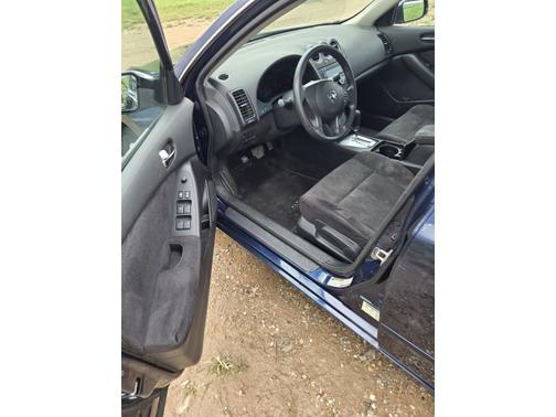 2011 Nissan Altima Hybrid Base