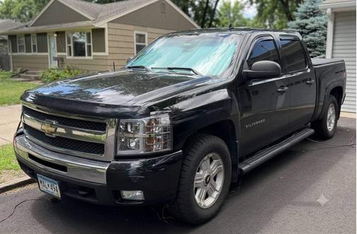 Black 2011 Chevrolet Silverado 1500 LT
