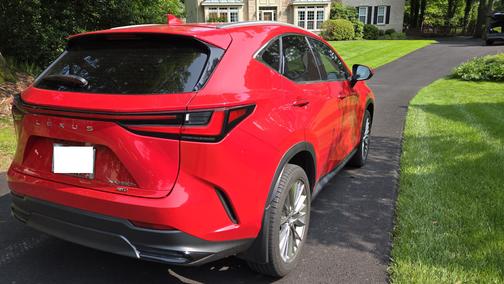 2022 Lexus NX 350h Premium