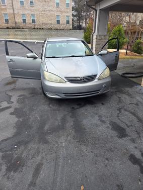 2005 Toyota Camry LE
