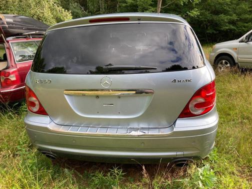 Silver 2008 Mercedes-Benz R-Class R 350 4MATIC
