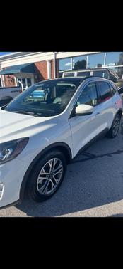 White 2020 Ford Escape SEL