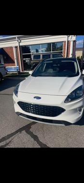 White 2020 Ford Escape SEL