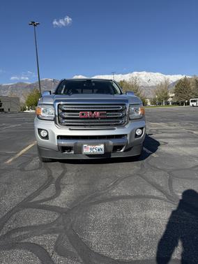 Silver 2018 GMC Canyon SLT