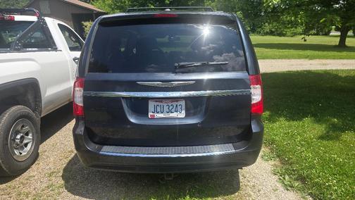 Black 2014 Chrysler Town & Country Touring