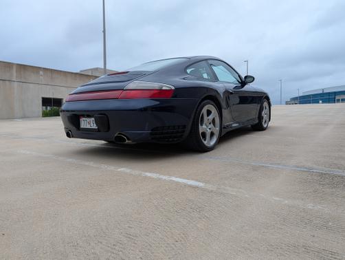 2002 Porsche 911 Carrera 4S