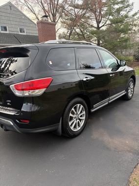 2016 Nissan Pathfinder SL
