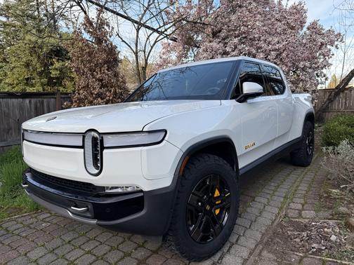 2022 Rivian R1T Adventure Package