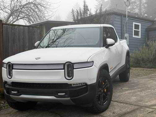 2022 Rivian R1T Adventure Package