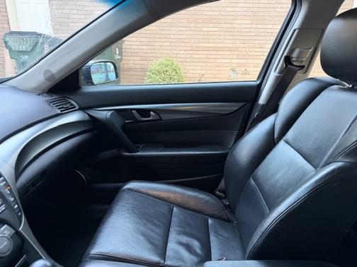 2009 Acura TL Technology