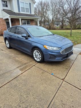 2019 Ford Fusion SE