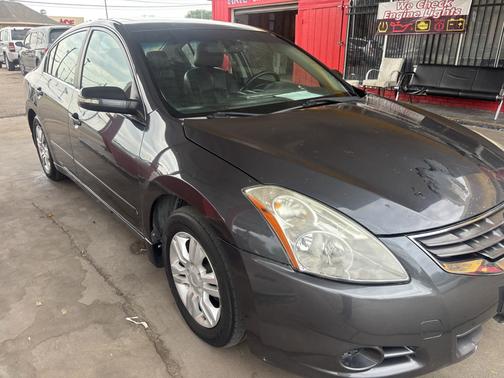 Gray 2012 Nissan Altima 2.5 SL