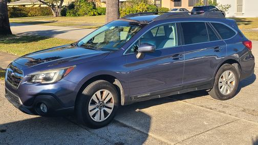 2018 Subaru Outback 2.5i Premium