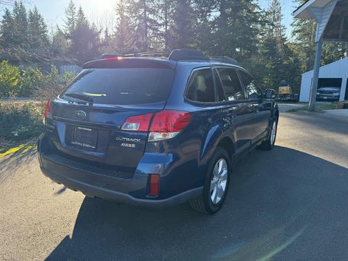 2011 Subaru Outback 2.5 i Limited