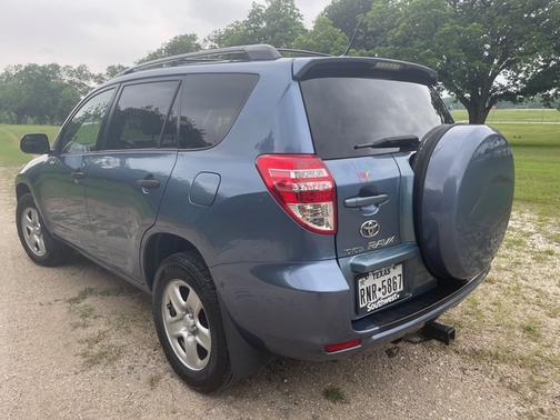 2009 Toyota RAV4 Base